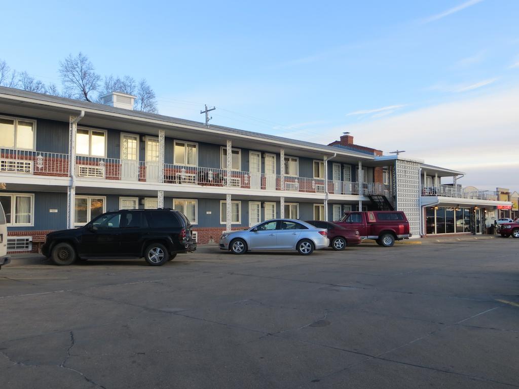 Midtown Western Inn - Kearney Zewnętrze zdjęcie